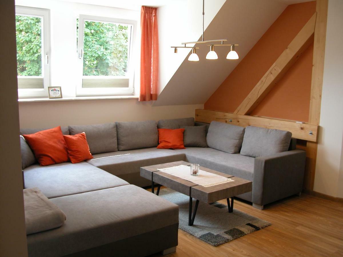 Feriendomizil Taupadel Apartamento Burgel  Exterior foto