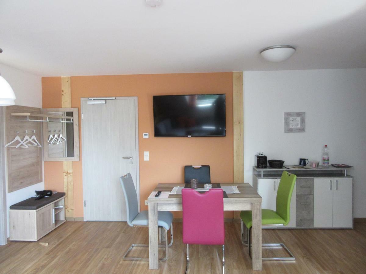 Feriendomizil Taupadel Apartamento Burgel  Exterior foto